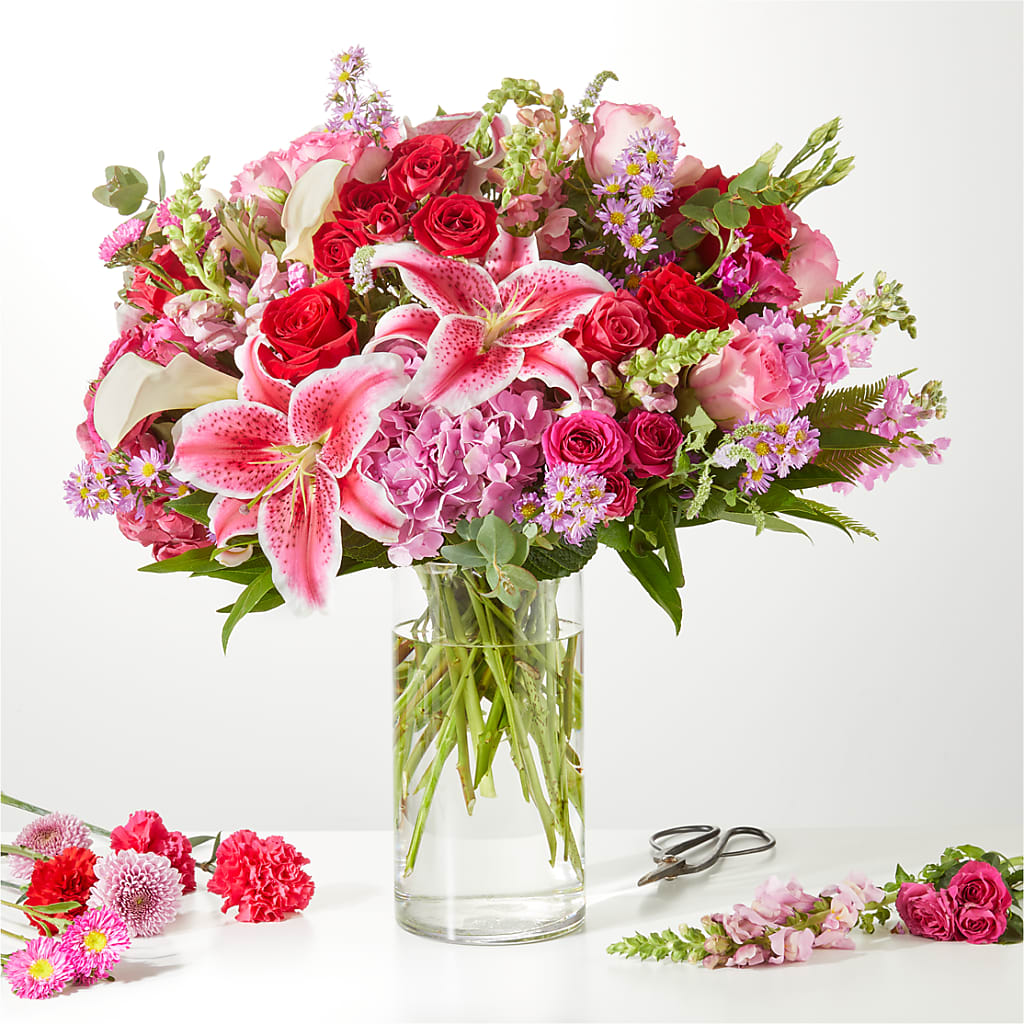 Swooning Over You - A Luxury Florist Original – Maes Flower Shop, Ville Platte LA
