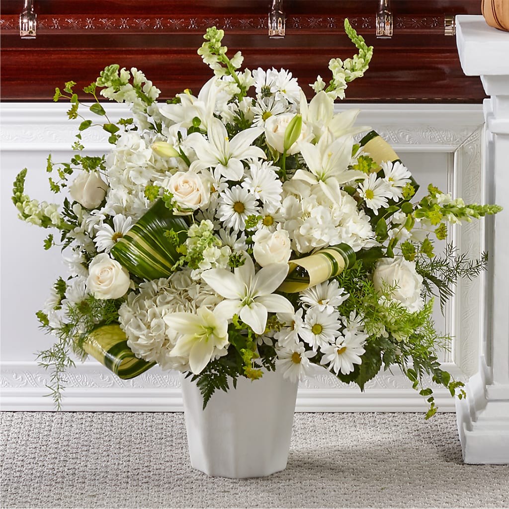 Thoughts of Tranquility Floor Basket – Maes Flower Shop, Ville Platte LA