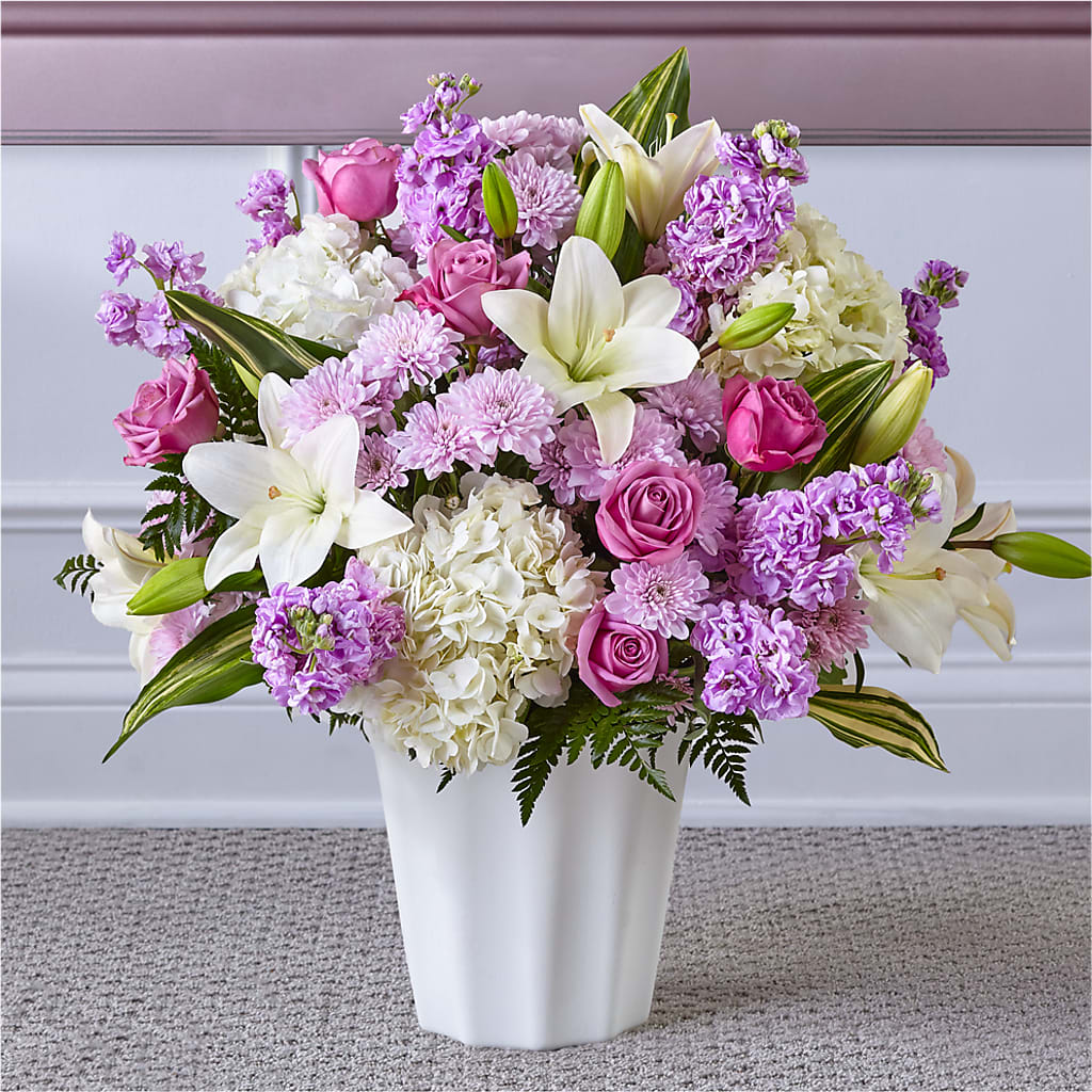 Heaven Sent Floor Basket – Maes Flower Shop, Ville Platte LA