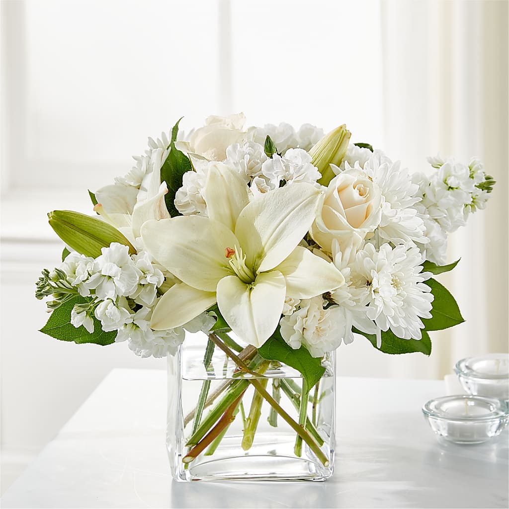 Gentle Breeze Bouquet – Maes Flower Shop, Ville Platte LA