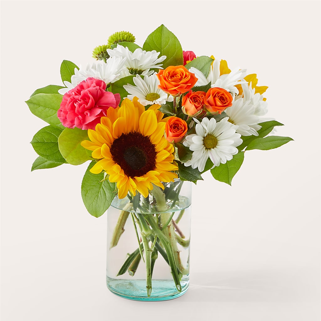 Sun-drenched Blooms Bouquet – Maes Flower Shop, Ville Platte LA