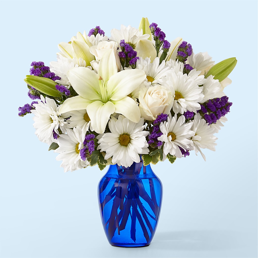 Midnight Dreaming Bouquet – Maes Flower Shop, Ville Platte LA