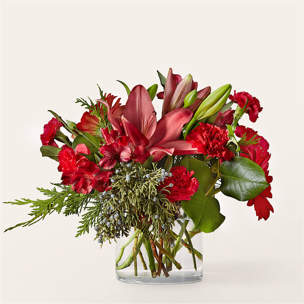 Friendsmas Bouquet – Maes Flower Shop, Ville Platte LA