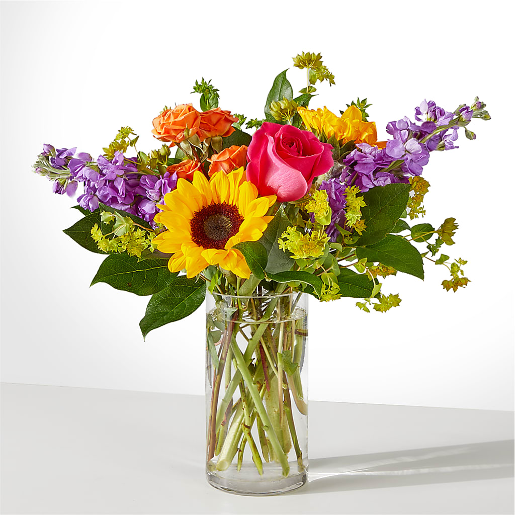 Vibrant Greetings Bouquet – Maes Flower Shop, Ville Platte LA