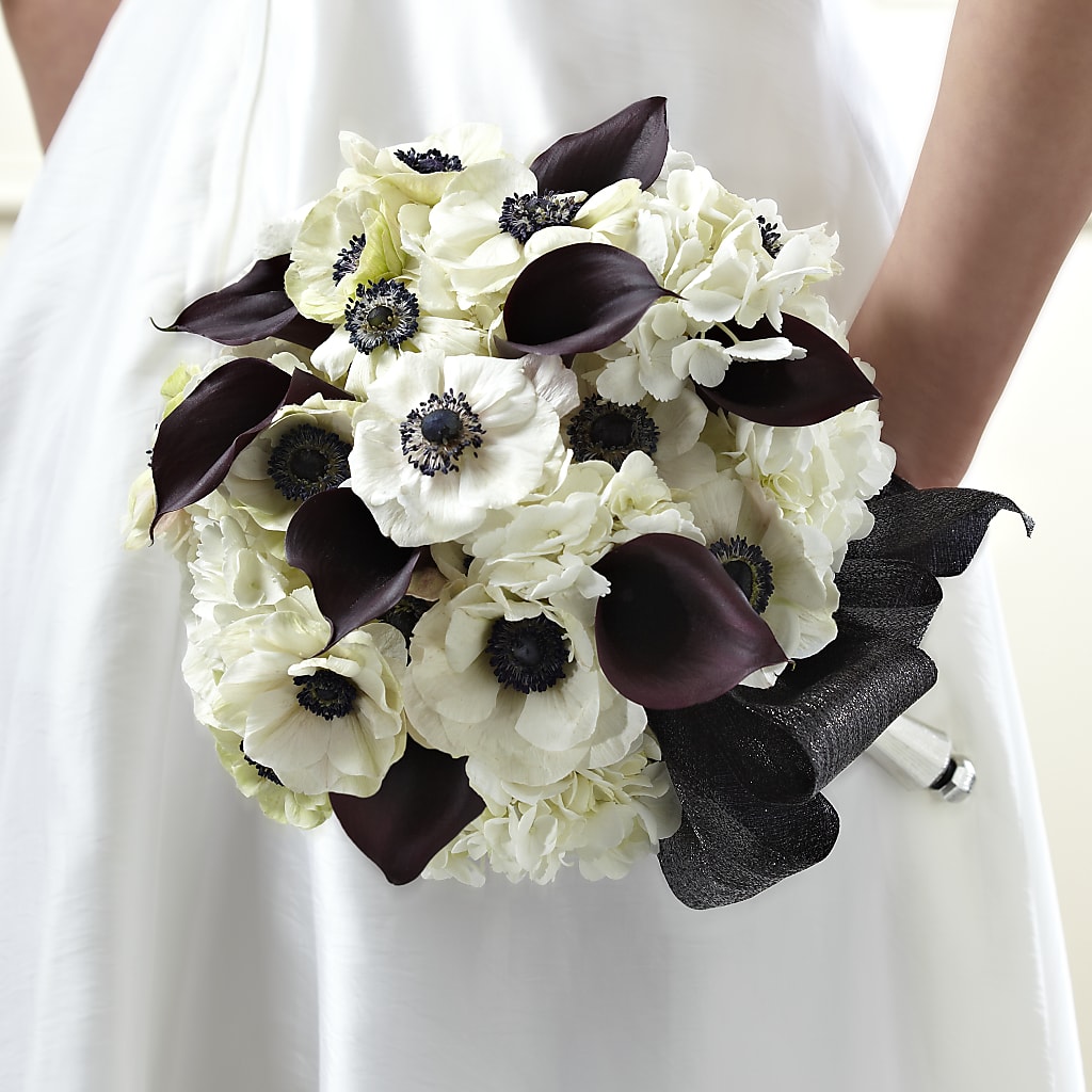 To Have and To Hold Bouquet – Maes Flower Shop, Ville Platte LA