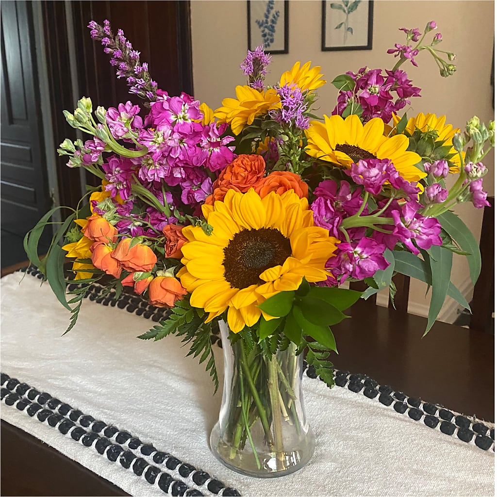 Rays of Life Bouquet –  Maes Flower Shop, Ville Platte LA