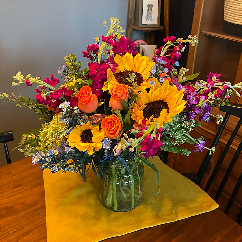 Rays of Life Bouquet –  Maes Flower Shop, Ville Platte LA