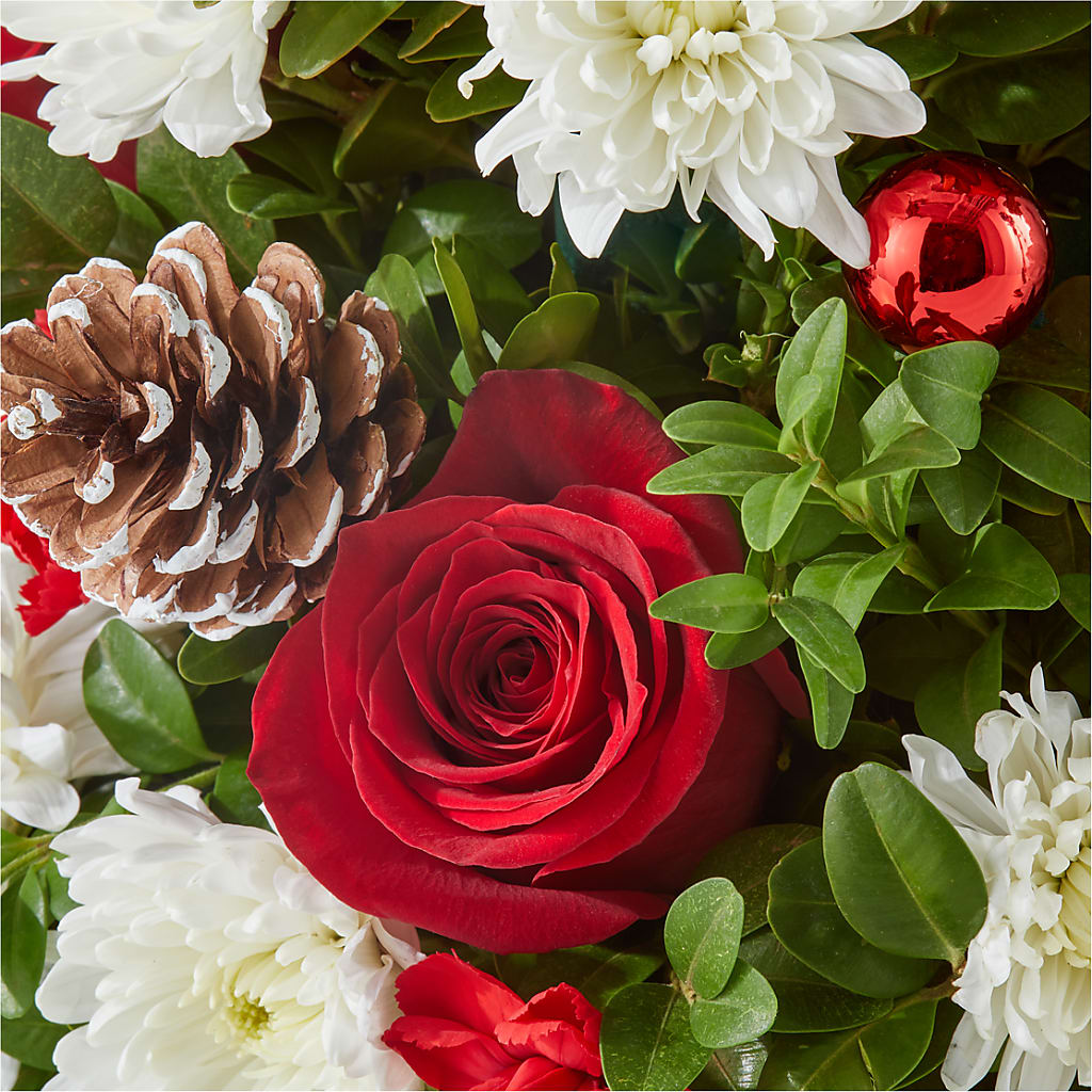 Let It Snow Tree –  Maes Flower Shop, Ville Platte LA