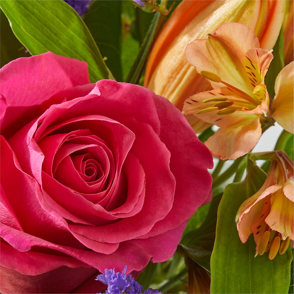 Joyful Bouquet –  Maes Flower Shop, Ville Platte LA