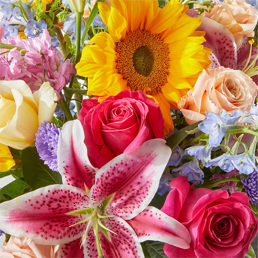 Dreamy Meadows Bouquet –  Maes Flower Shop, Ville Platte LA
