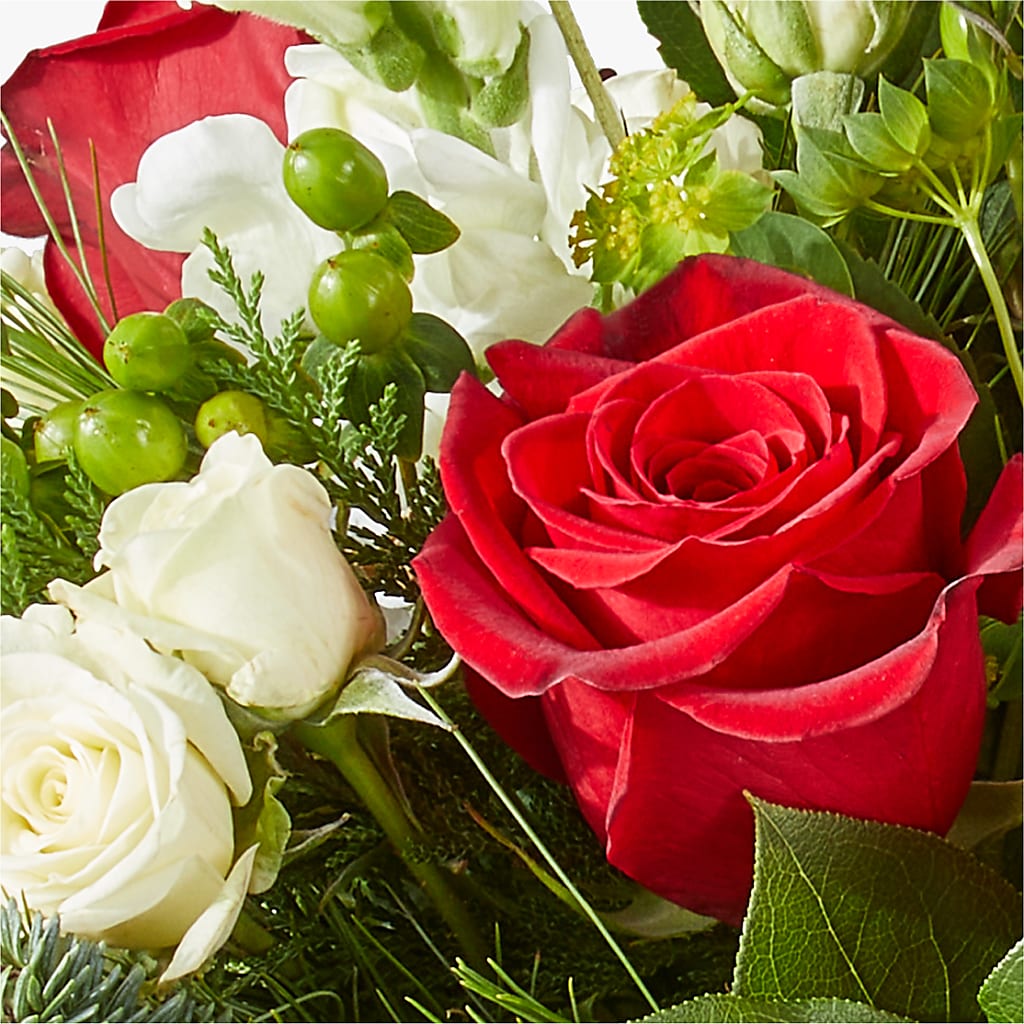Deck the Halls Bouquet –  Maes Flower Shop, Ville Platte LA