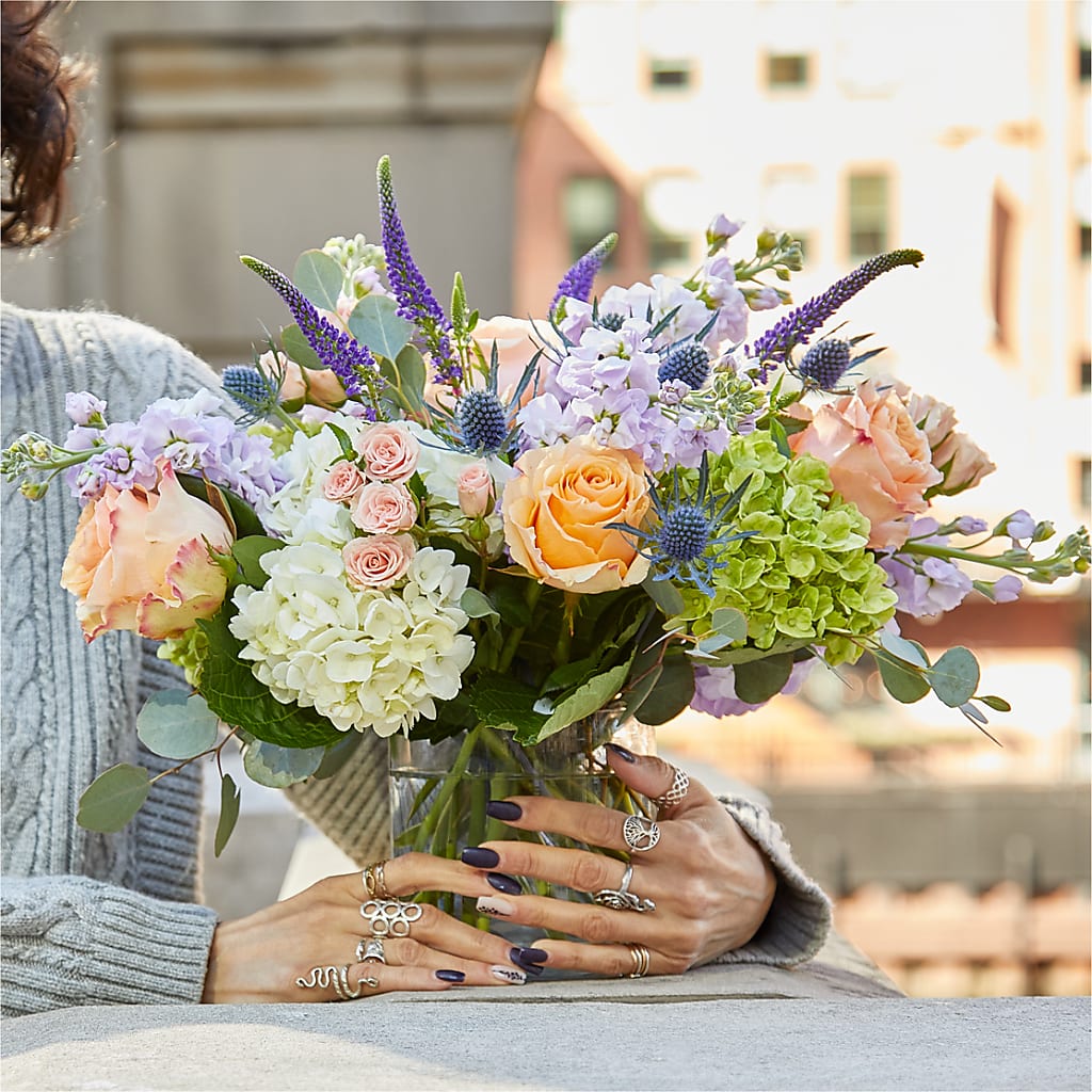 Porch Swing Bouquet –  Maes Flower Shop, Ville Platte LA