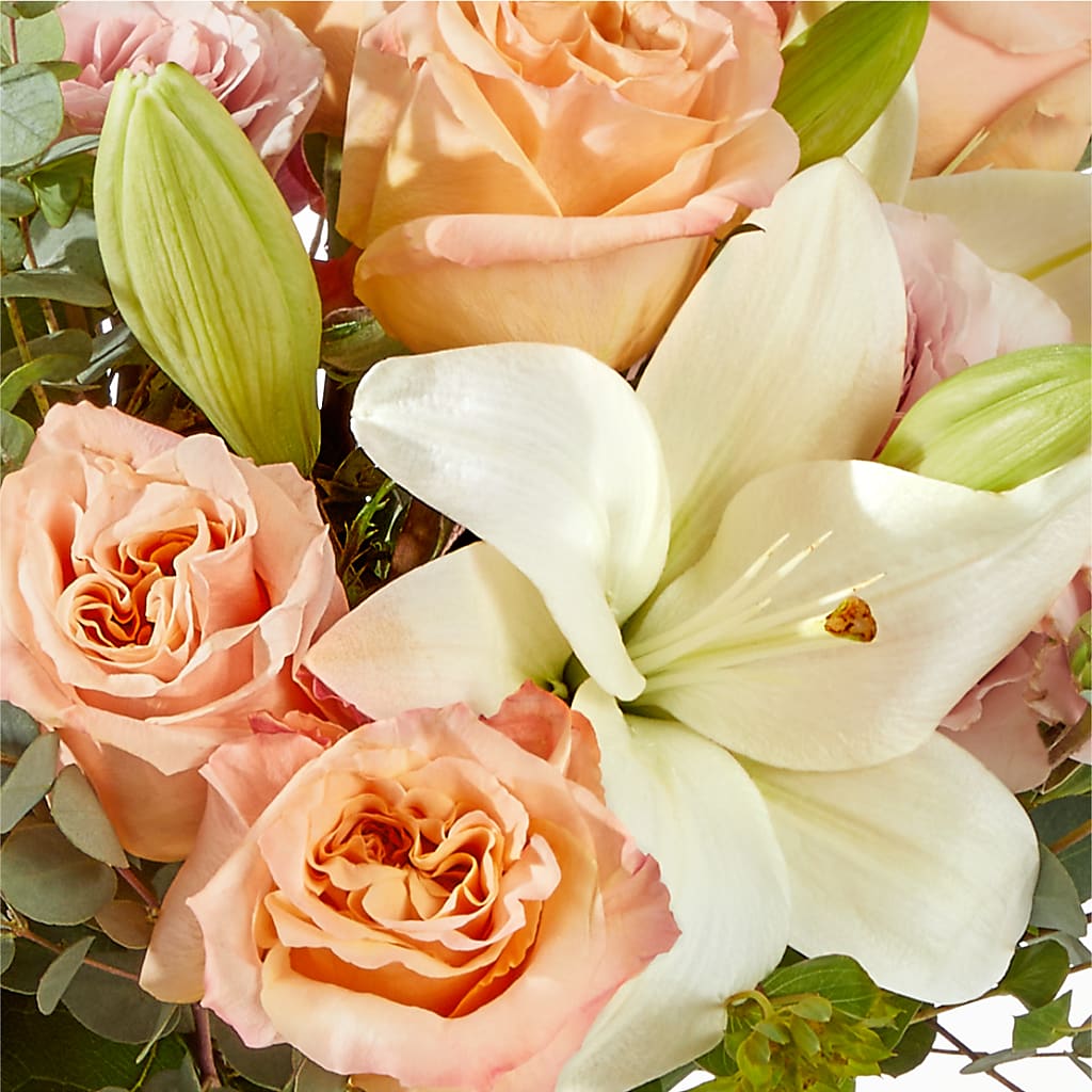 Grapefruit Splash Bouquet –  Maes Flower Shop, Ville Platte LA