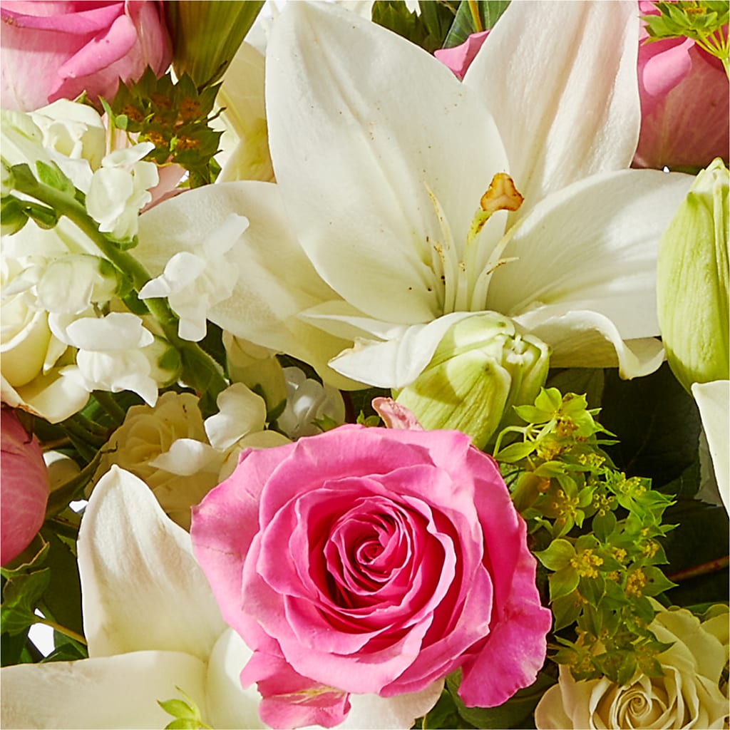 Fondly Bouquet –  Maes Flower Shop, Ville Platte LA