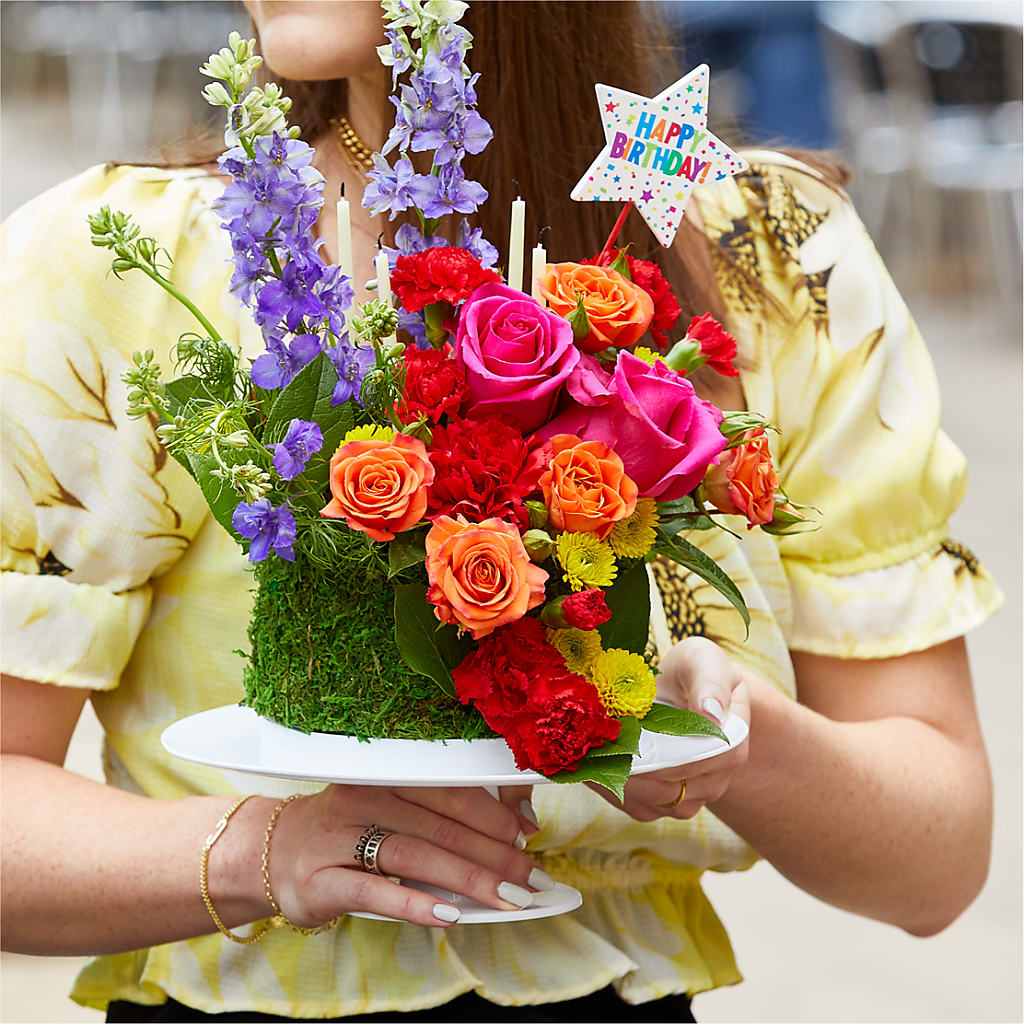 Best Year Yet Floral Cake –  Maes Flower Shop, Ville Platte LA