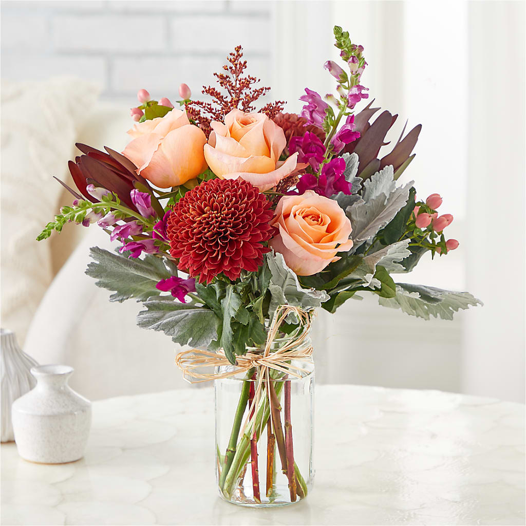 Moody Hues Bouquet –  Maes Flower Shop, Ville Platte LA
